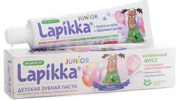 Зубная паста детская Лапикка Джуниор Клубничный мусс с кальцием 74 г